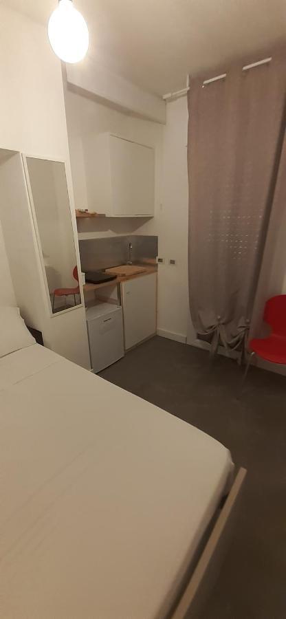 Via Torino Hotel Olbia Buitenkant foto